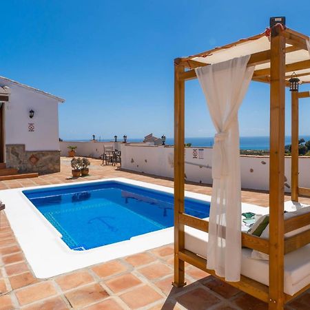 Casa Herrero Нерха Экстерьер фото