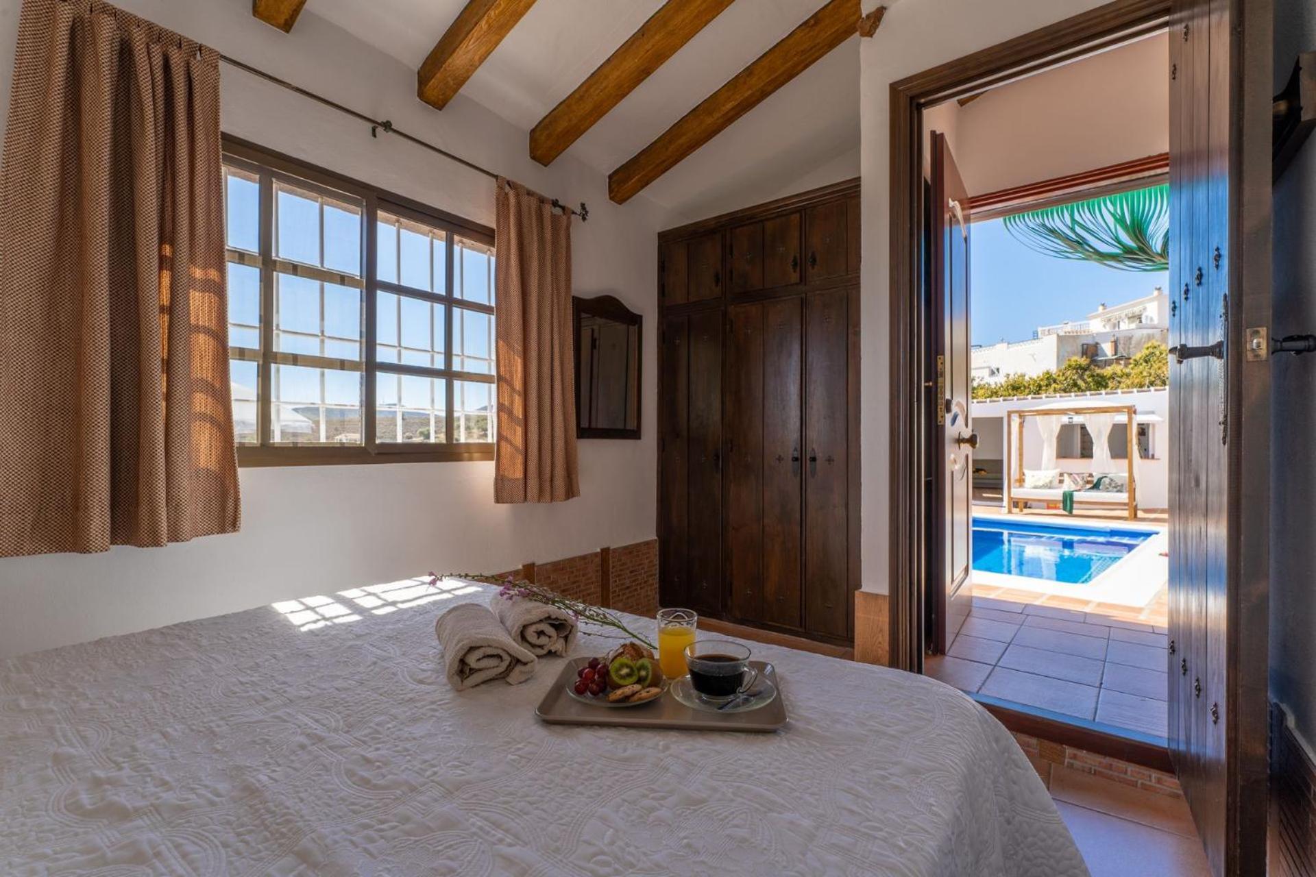 Casa Herrero Нерха Экстерьер фото